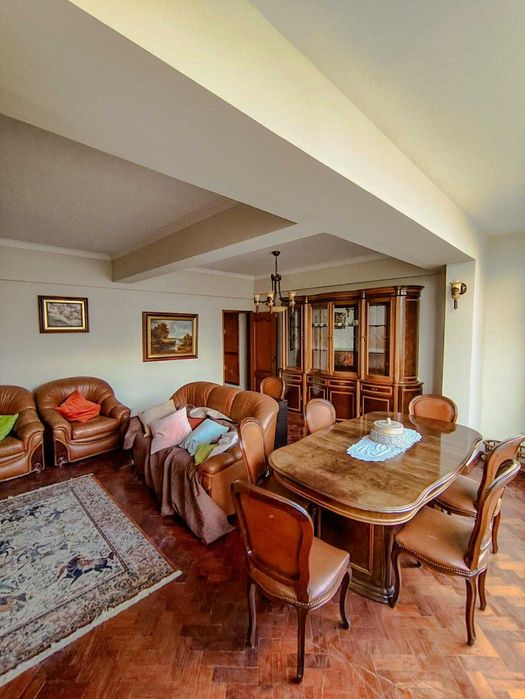 Apartamento T1 para arrendar Campo grande- Alvalade