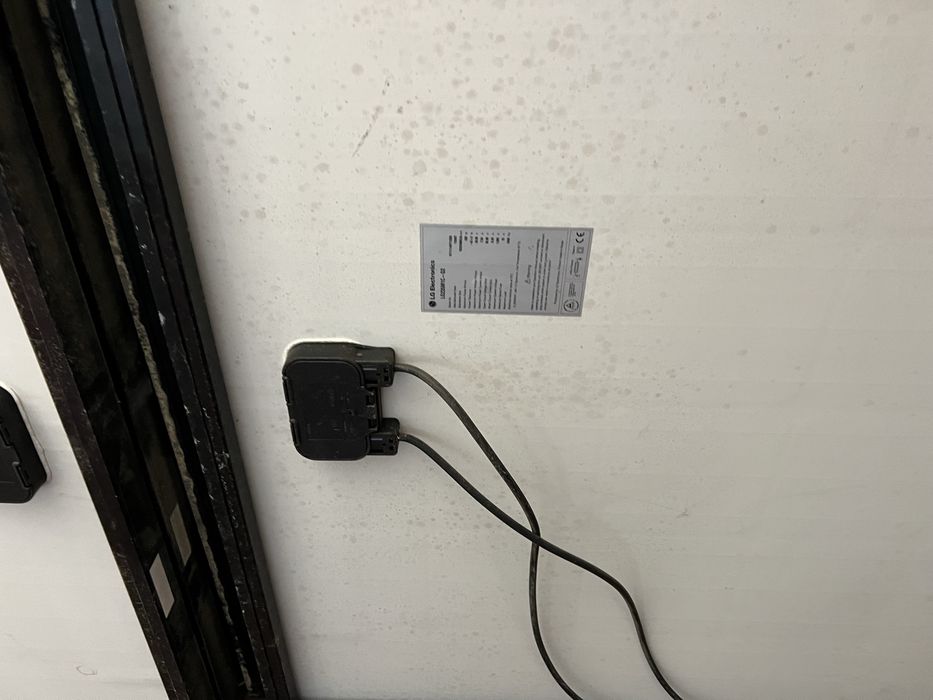 18 Paineis Fotovoltaicos LG235M1C - G2