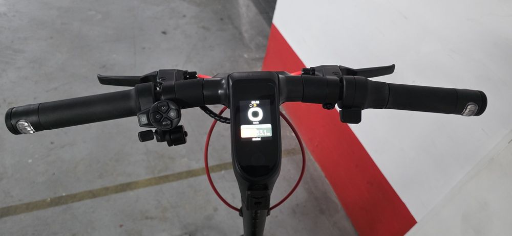 Trotinete Elétrica Ninebot Max G3 – Como Nova!