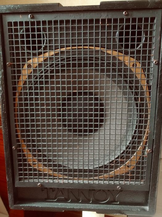 Продам акустика Tannoy lynx, 500 евро без торгу.