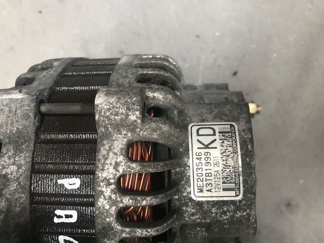 Alternador Mitsubishi Pajero 3.2 did