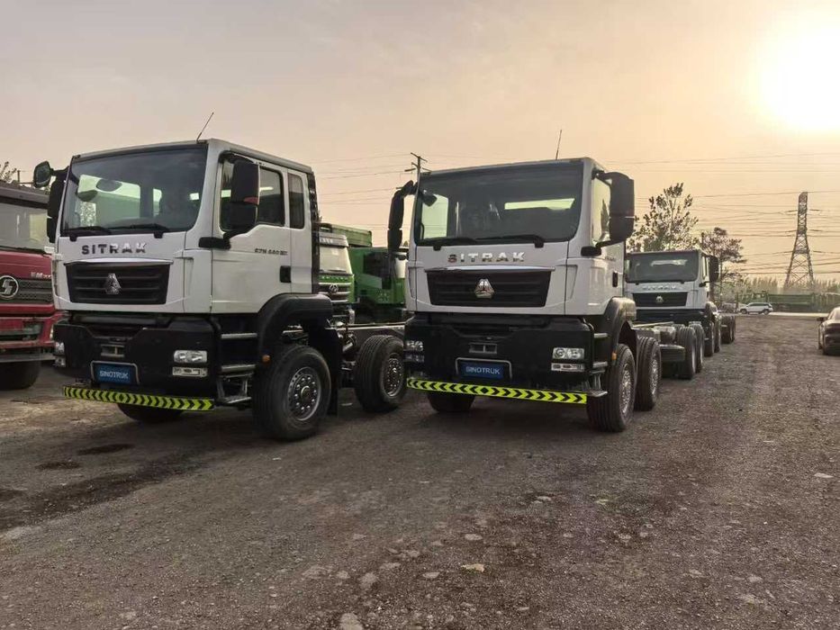 SITRAK/SINOTRUK/HOWO/SHACMAN/ самосвал ,автобетоносмеситель,электро,б/у.Из Китая