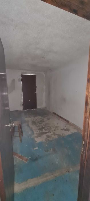 Moradia M3 com Terreno-VENDA JUDICIAL