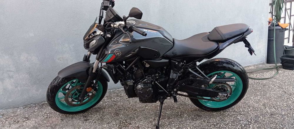 Mota Mt07 de 2023
