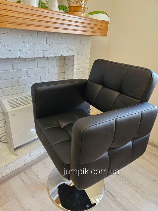 Перукарське крісло, парикмахерское кресло, косметичне крісло  НС 183