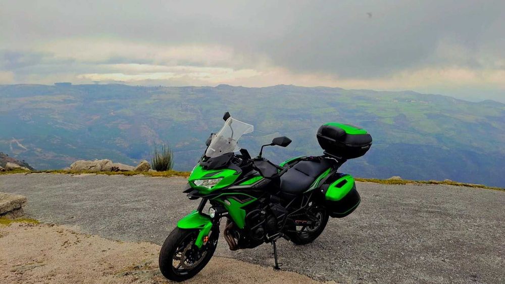 Kawasaki versys 650 GT (35kw)