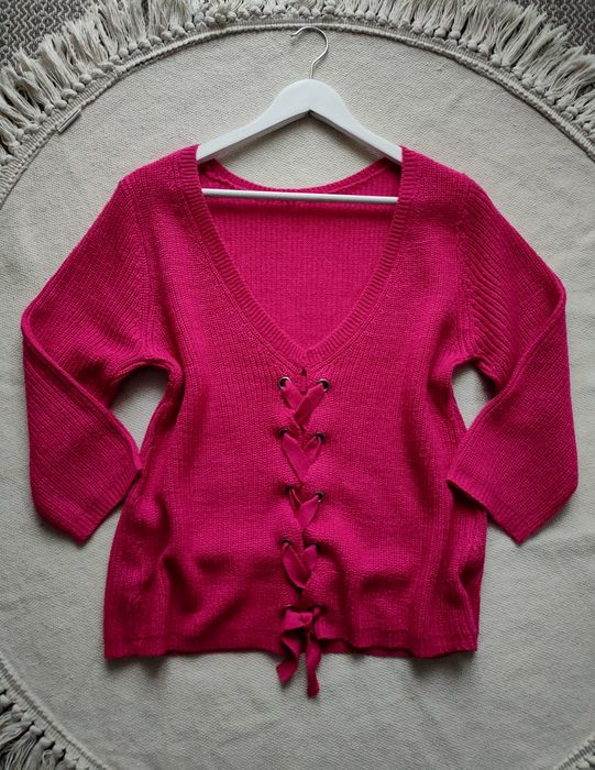 Piękny, różowy sweterek damski M/38