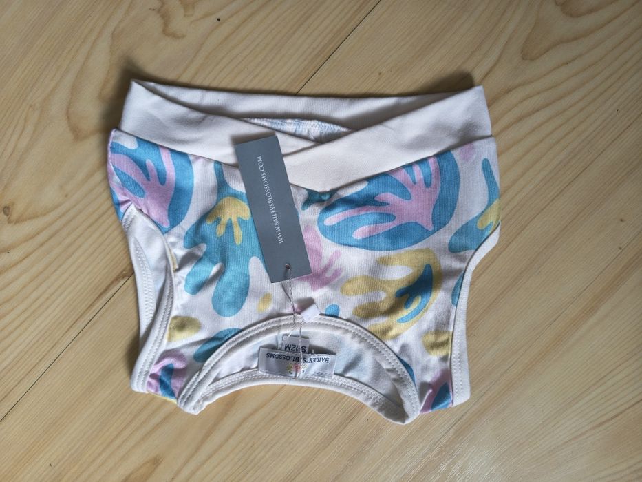 Crop top z wzorem 9-12 miesięcy