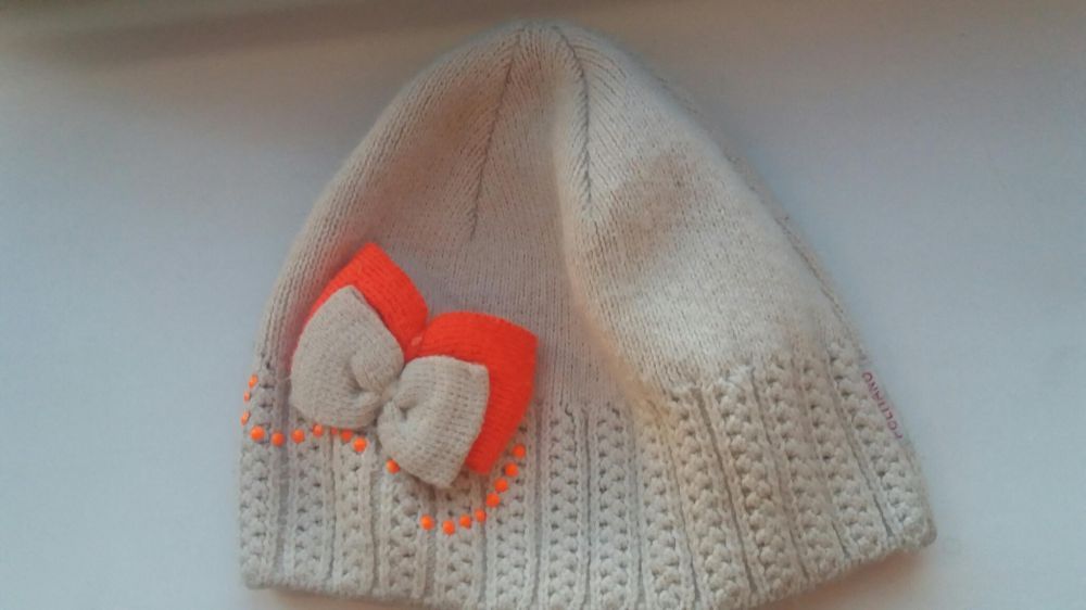 Три шапки на девочку