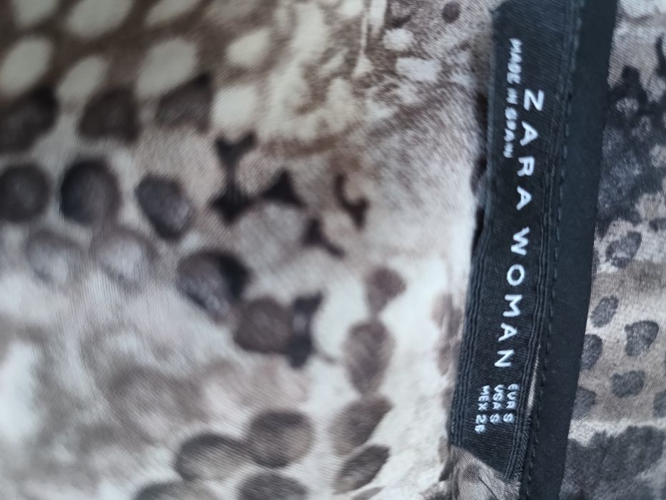 Zwiewna mgiełka nietoperz motyw zwierzęcy Zara S