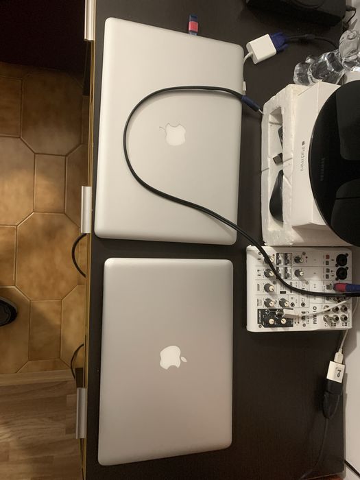 Macbook pro 13”, i7, 8gb ram, disco ssd