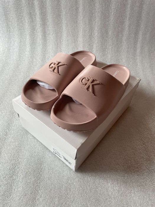Новые шлепанцы calvin klein (ck slide sandal pink ) с америки 8us,9us
