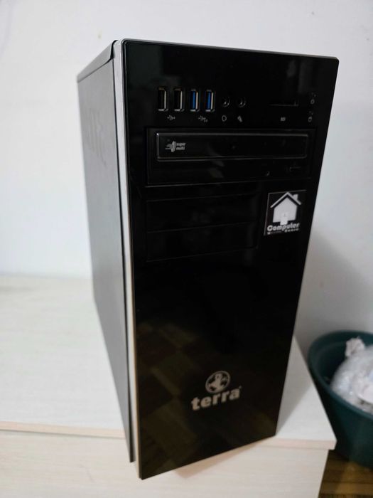 PC TORRE: Placa mãe + Ryzen 5 + NVME 512gb + 16gb DDR4