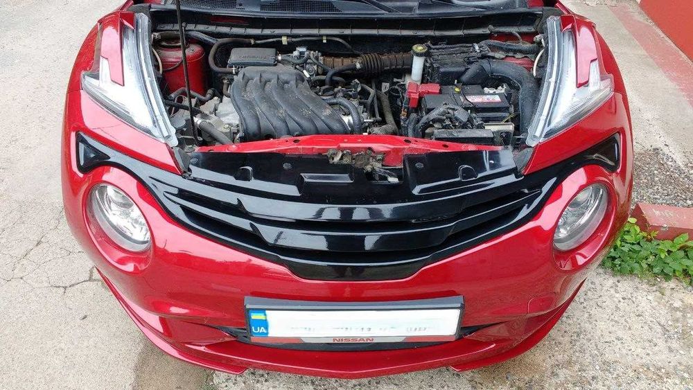 Тюнінг Nissan Juke - накладки бамперів, спойлери, решітка, пороги