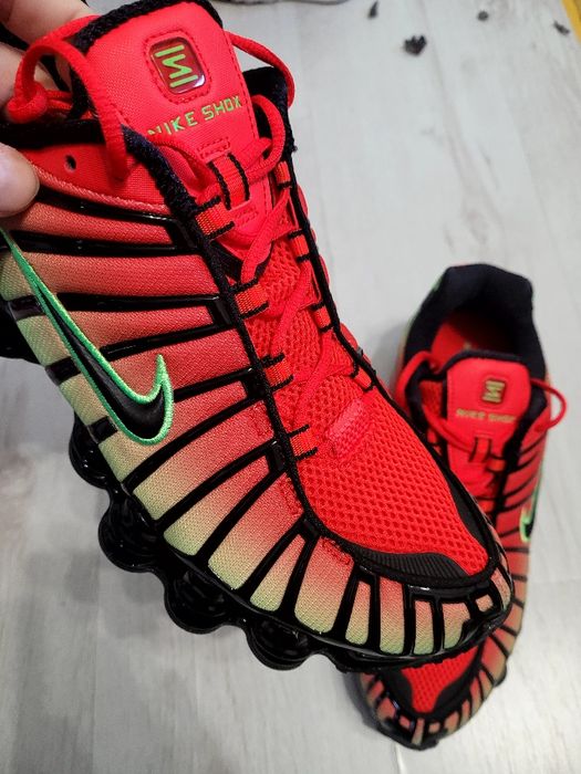 Кроссовки NIKE SHOX TL нові original