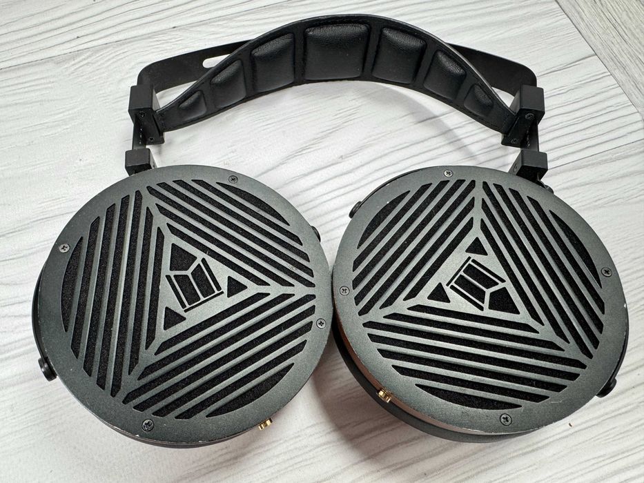 Monoprice Monolith M1060 | Auscultadores planares circum-aurais / M1060 Planar