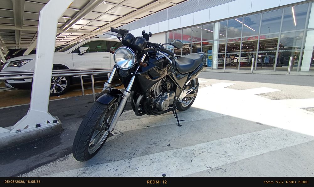Honda CB 500 em ótimas condições