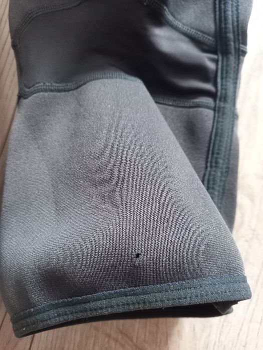 Продам вело-мото наколенники Fox