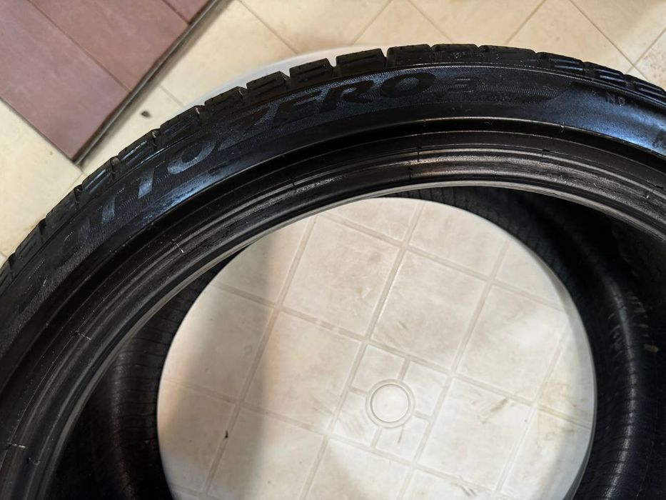 Зимова шина гума Pirelli Winter Sottozero 3 315/30 R21