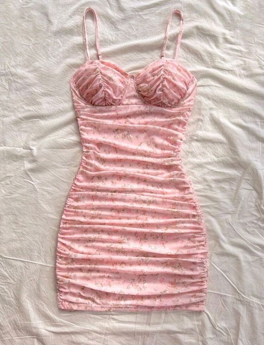 Sukienka mini różowa z siateczką seksowna na lato