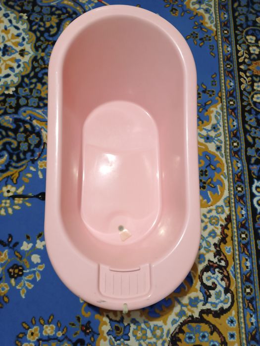 Дитяча ванночка.