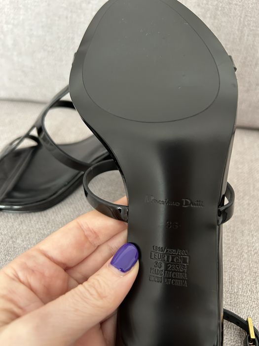 Sandálias Massimo Dutti