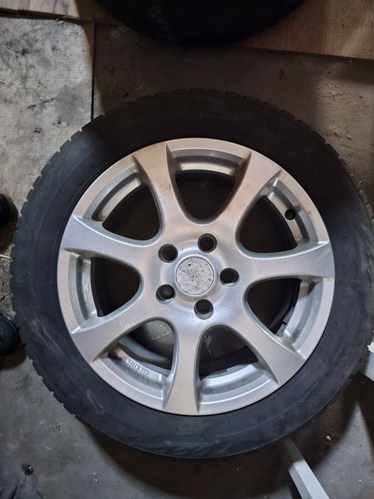 Felgi z oponami zimowymi 205/55r16  5x112