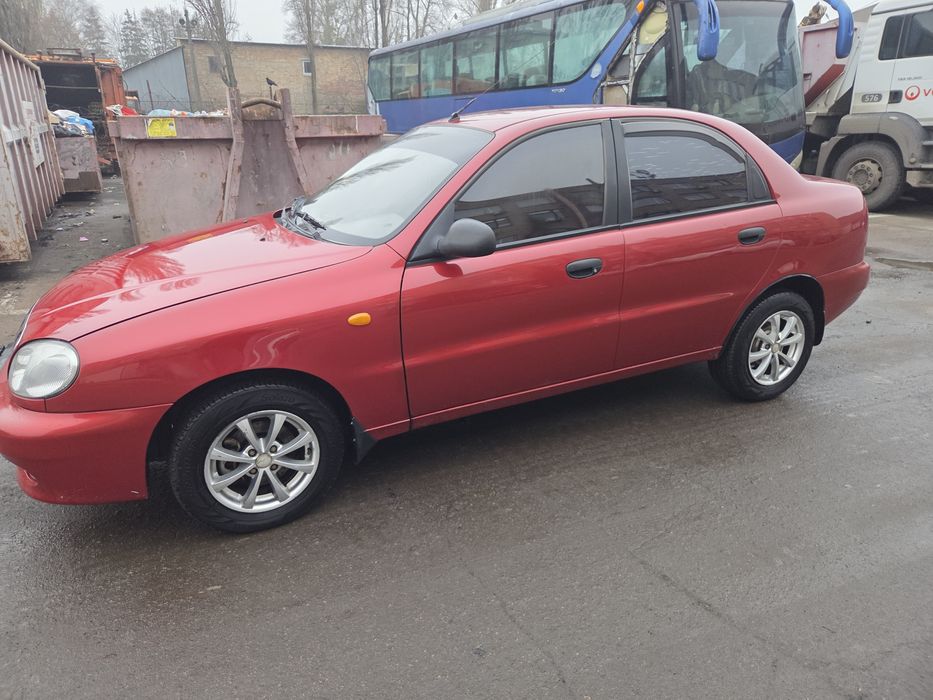 Део Ланос 1.6 (2008)