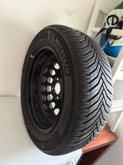Jante com pneu 205/55 R16