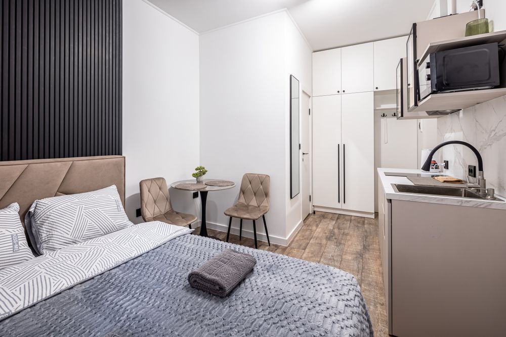 Здам 1 кімнатну квартиру подобово біля костелу та церкви Юра