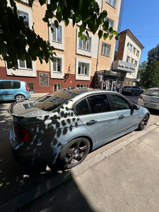 Продам бмв е90 2.0 дизель АКПП