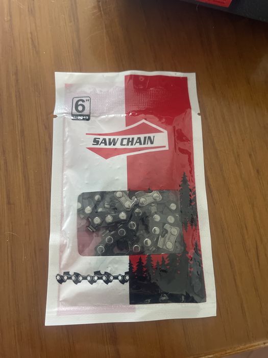 Mini Motosserra a bateria 6”