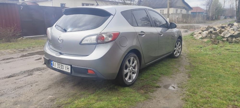 Mazda 3 2009 рік