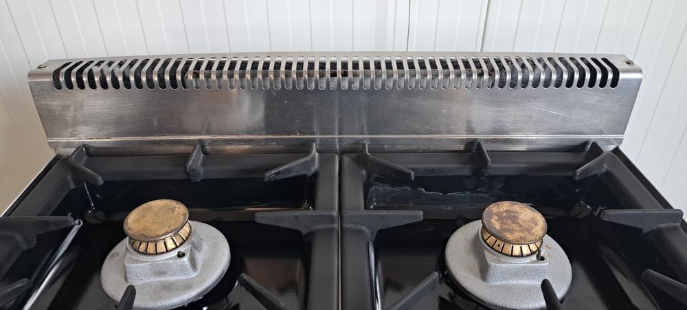 Професійна газова плита з газовою духовкою Італія