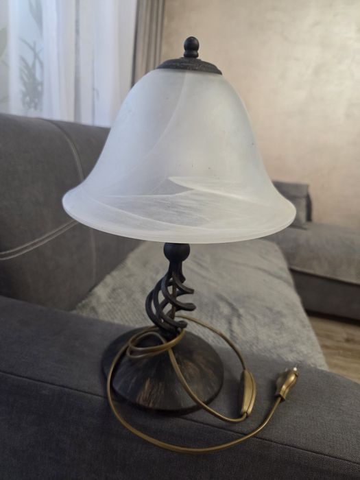 Stylowa lampka nocna