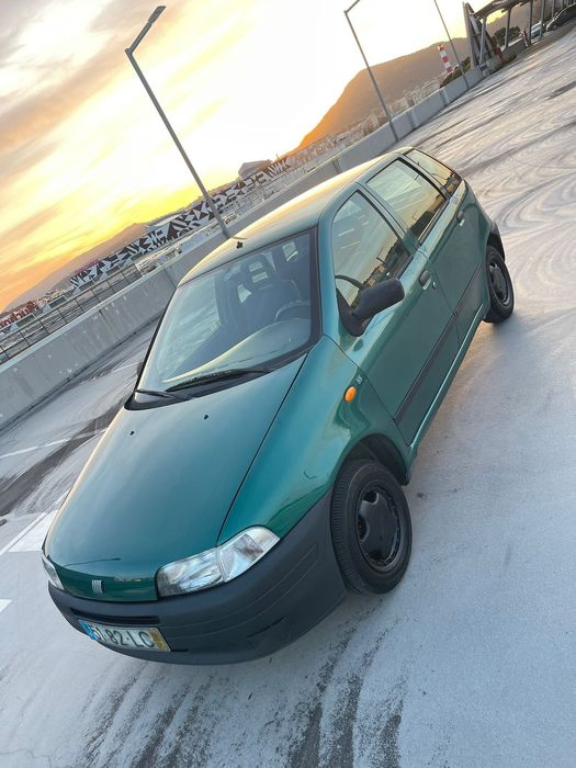 Carro fiat punto Palmela