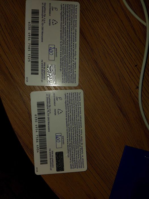 Sprzedam dwa bony do decathlon o wartości 400zl ,a wazne 2 lata.