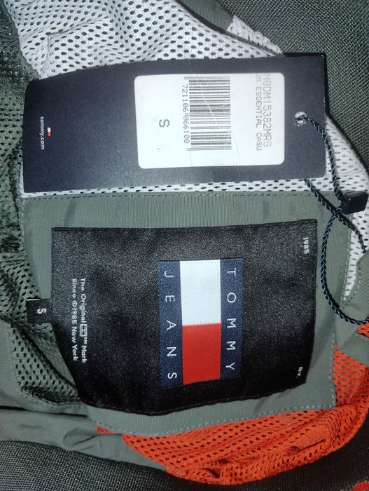 Sprzedam męska kurtkę Tommy Hilfiger M