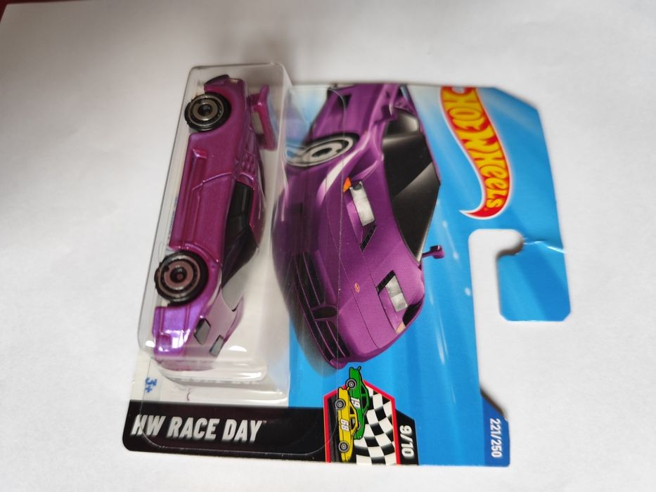 Hot Wheels 94 Bugatti EB110SS
