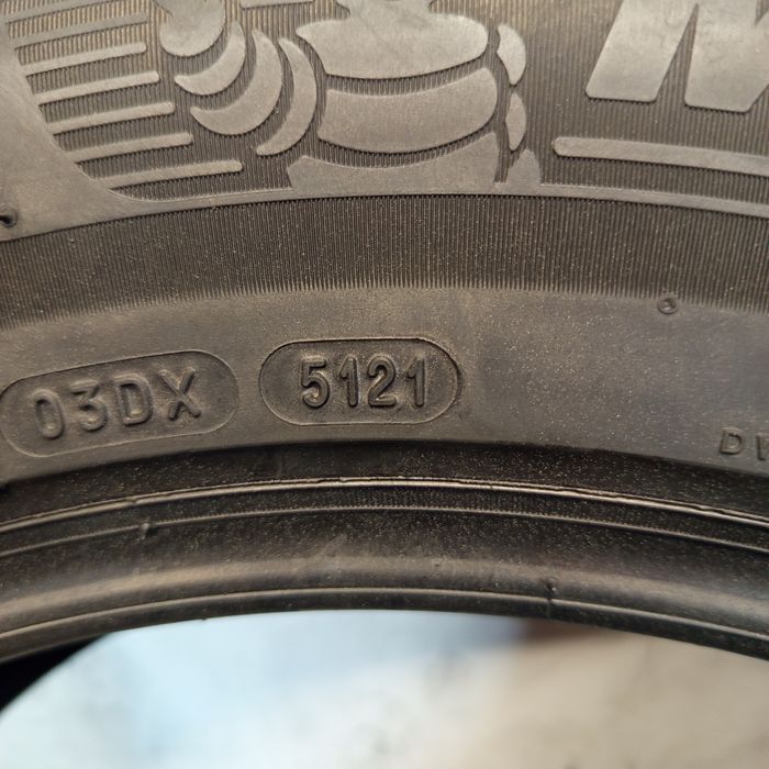 215/65R17 Michelin Primacy 4 DEMO