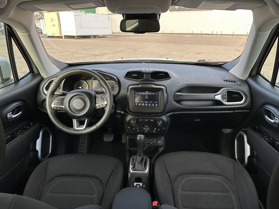 Продам Jeep Renegade