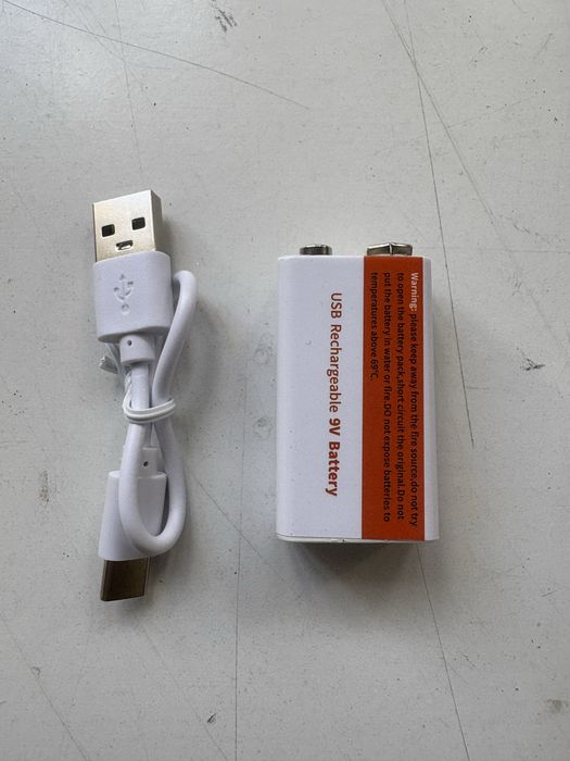 Rechargeable Square Battery64738050440322121