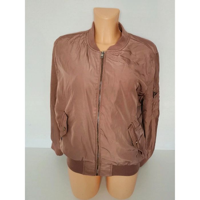 Kurtka damska bomberka