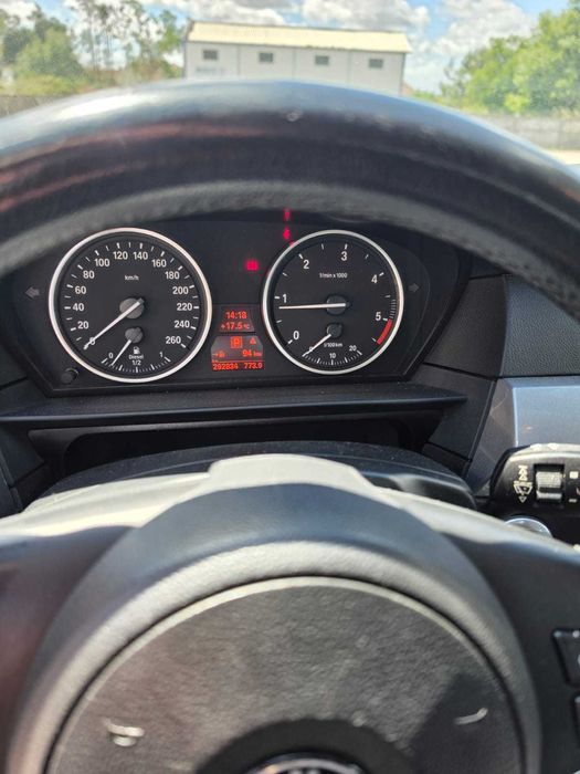 BMW E61 520D 177CV