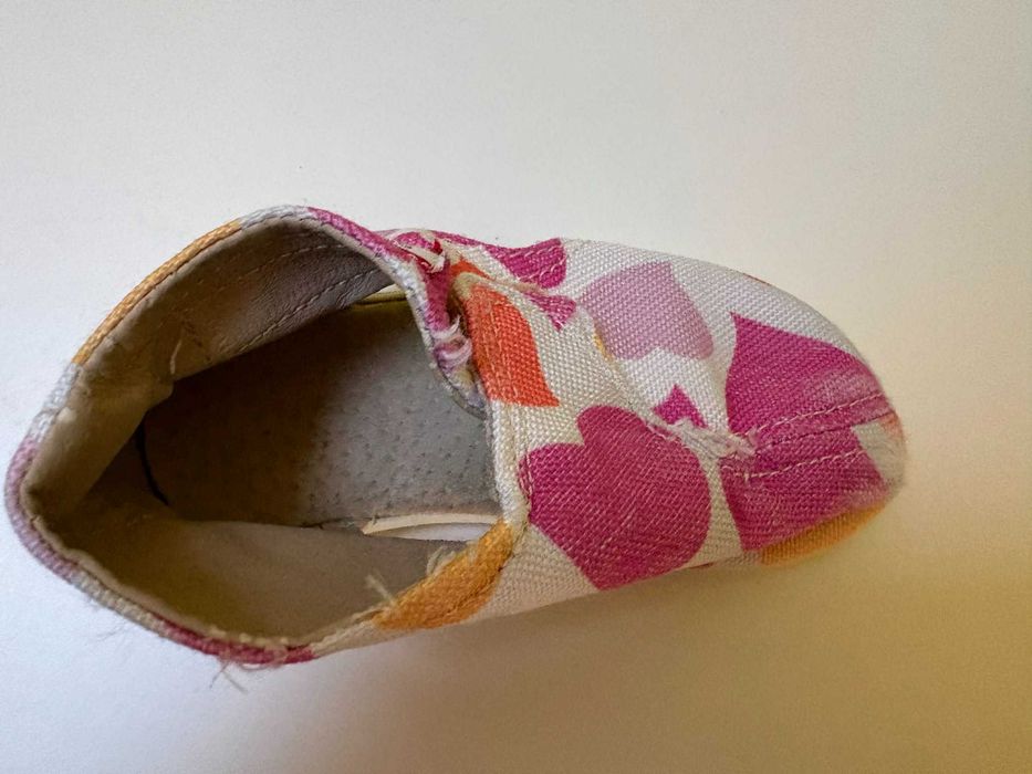 Buciki kapcie Slippers Family w serduszka rozmiar 24