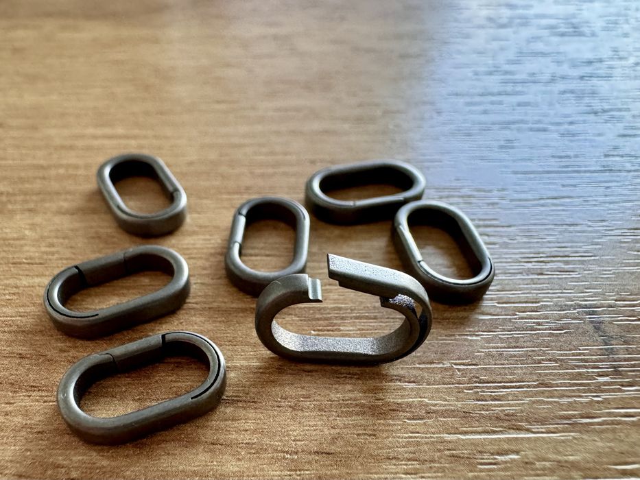 EDC ‼️ Маленький з'єднувач з титану