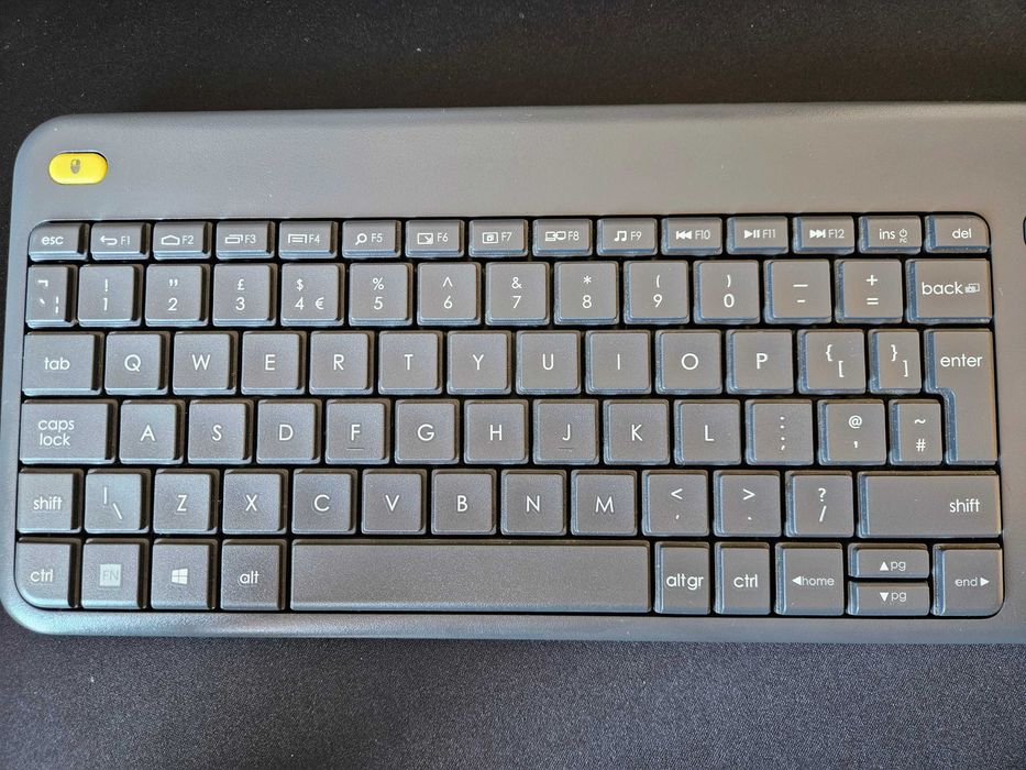 Klawiatura bezprzewodowa Logitech K400 Plus + USB Unifying