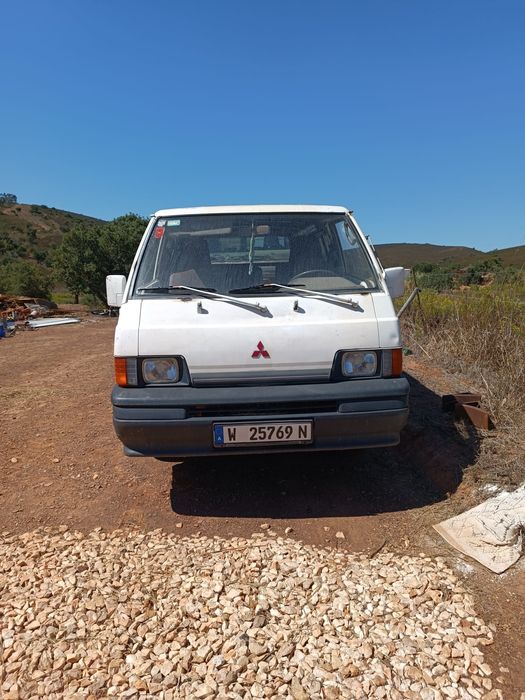 Mitsubishi l 300