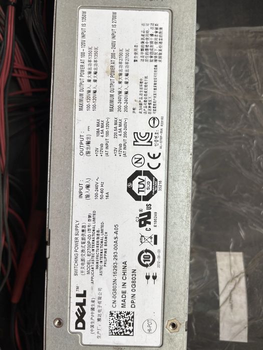 Майнинг риг на 8 видеокарт в сборе