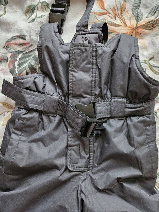 Spodnie zimowe / kombinezon 98/104
